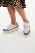 THURMAN ANIMAL WHITE